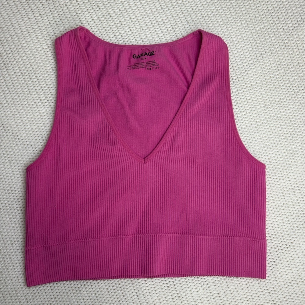 Garage Stella Seamless Plunge Crop Tank Top Size M - Picture 2 of 4